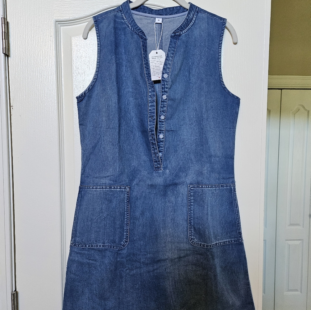 Denim dress size M NWT